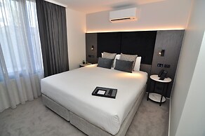 Deco Hotel