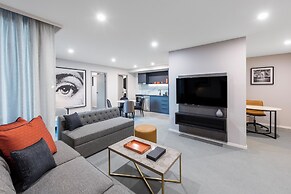Deco Hotel