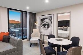 Deco Hotel