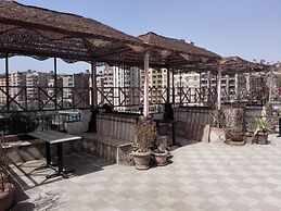 Royal Pyramids Hotel
