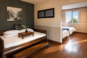 Chengdu Wenjun courtyard Hotel