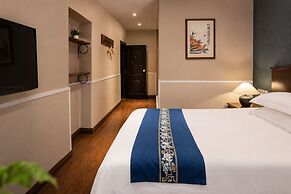 Chengdu Wenjun courtyard Hotel
