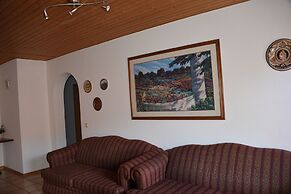 Mountain View Rooms