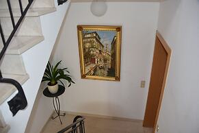 Mountain View Rooms