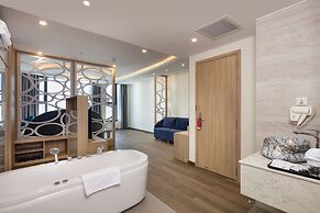 Lucky Sun Hotel