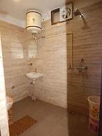 Hotel Aadesh Palace
