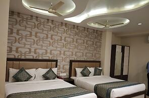 Hotel Aadesh Palace