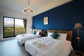 Easy Inn