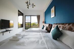 Easy Inn