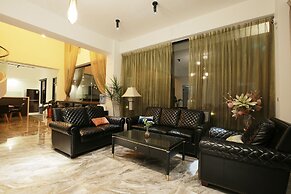 Easy Inn