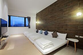 Easy Inn