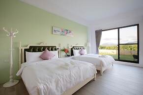 Easy Inn