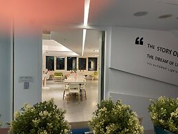LIGHT INN - Hostel