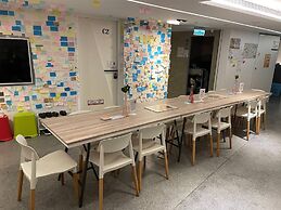 LIGHT INN - Hostel