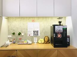 LIGHT INN - Hostel