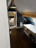 The Swan Inn