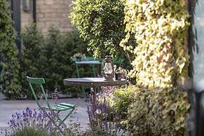 The Swan Inn