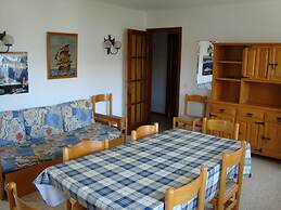 Payet Apartments 4-6 Personas