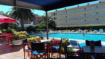 Payet Apartments 4-6 Personas