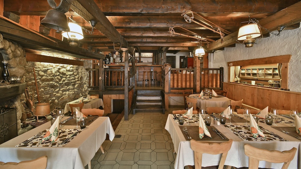 Hôtel Restaurant Les Lilas