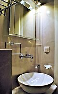 Acropolis Suites
