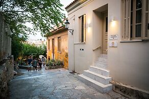 Acropolis Suites