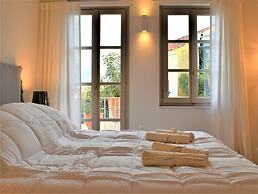 Acropolis Suites