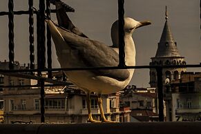 GALATA M84
