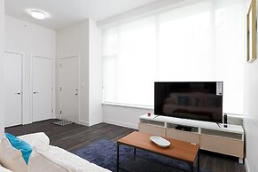 Modern Bright Townhome in Richmond