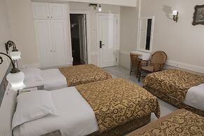Hali Hotel
