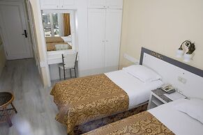 Hali Hotel