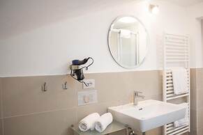 Schenna Garni Eden Bed & Breakfast