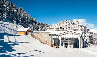 Ecrin Blanc Resort Courchevel