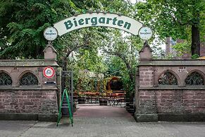 Hotel Hoepfner Burghof