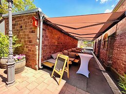Hotel Hoepfner Burghof