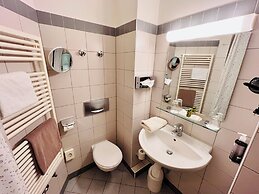 Hotel Hoepfner Burghof