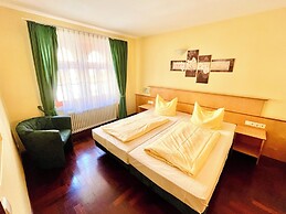 Hotel Hoepfner Burghof