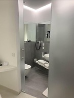 AHD Rooms
