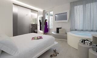 AHD Rooms