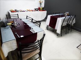 Hostal El Roble
