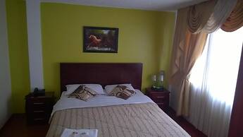 Hostal El Roble