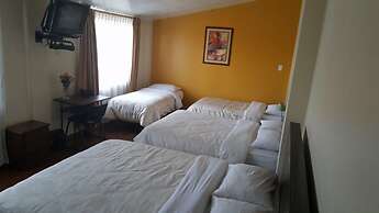 Hostal El Roble