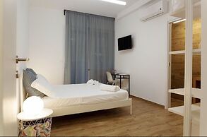 Dora's Room