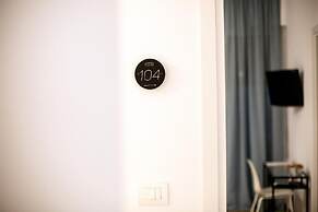 Dora's Room