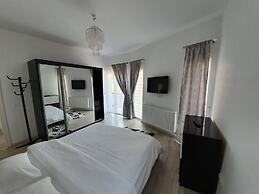Fox Valley Villa