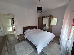 Fox Valley Villa