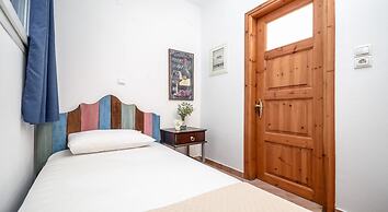 Theonis Villas