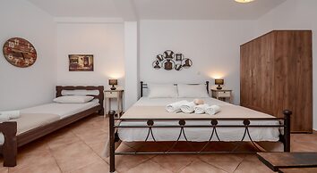 Theonis Villas