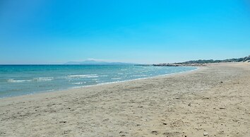 Theonis Villas