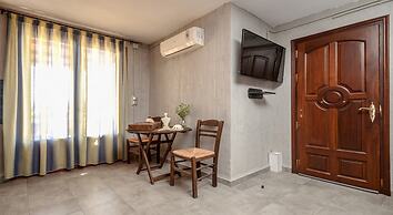 Theonis Villas